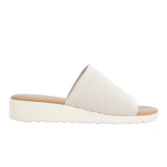 Kensie Womens Ellie Slip On Sandals - Picture 3 of 5